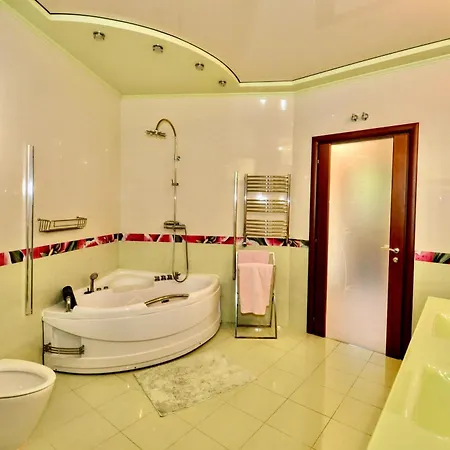 V&v Lloret- Luxury Villa Lloret de Mar