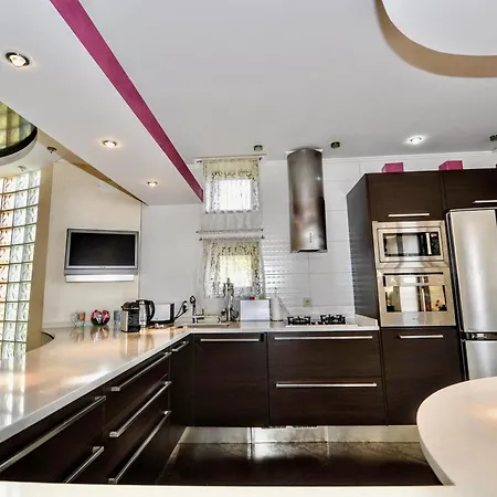Villa V&v Lloret- Luxury