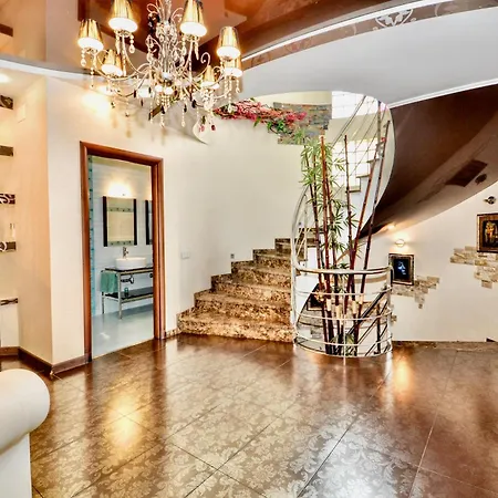 Villa V&v Lloret- Luxury