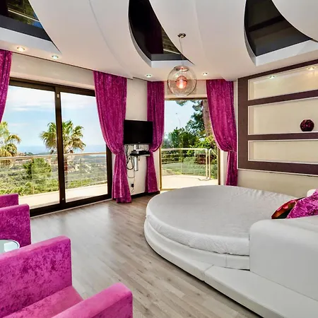 Villa V&v Lloret- Luxury Lloret de Mar
